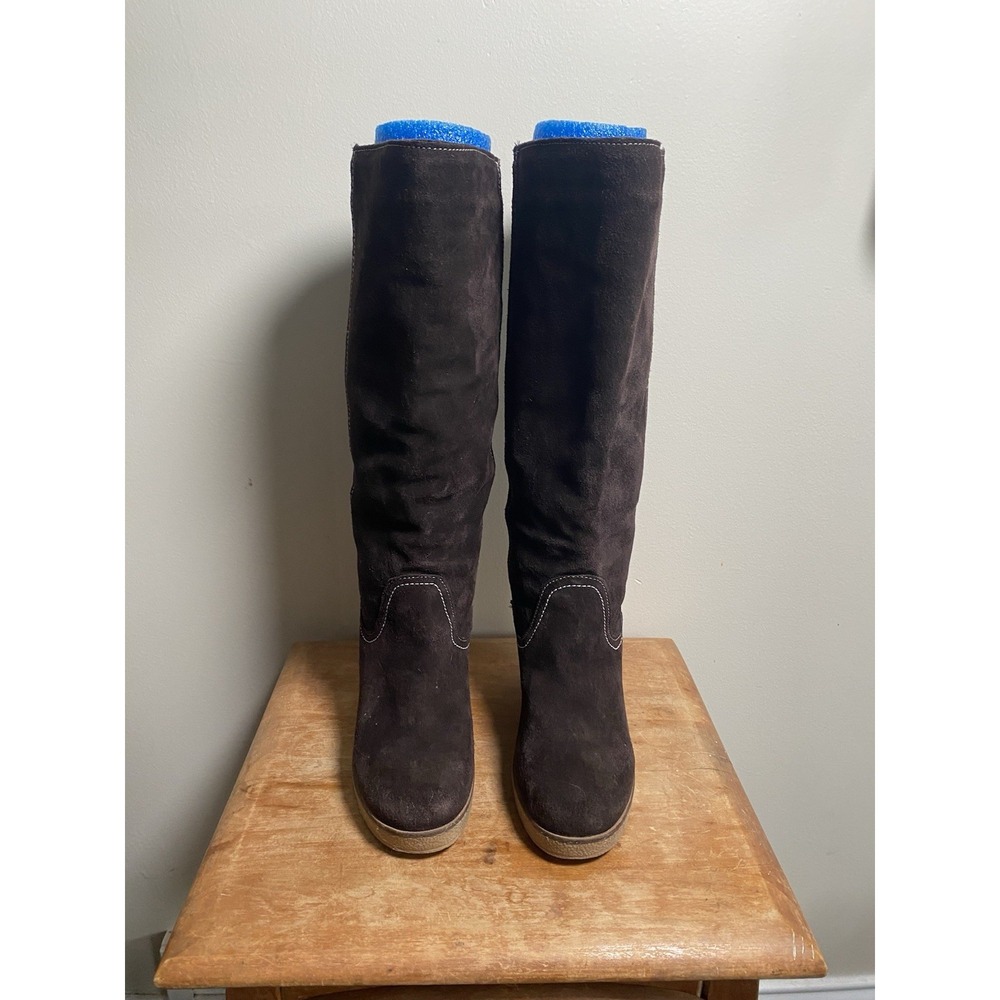 Emu Boots Women's 8 Brown Waratah Knee High Suede Shearling Gum Sole